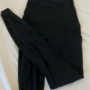 black Lululemon leggings size zero very soft barley warn